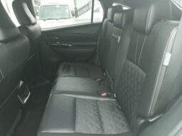 TOYOTA HARRIER 2019 full